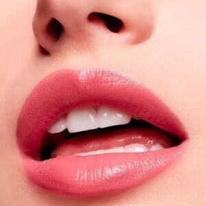 MAC Lustreglass Lipstick Frienda